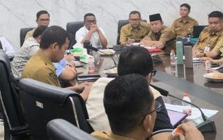 Bupati H Zukri Pimpin Rapat Kolaborasi Penanganan Jalan Lintas Bono